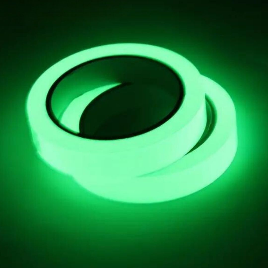 Ruban antidérapant pour escaliers au sol fluorescent BOSS-TAPE