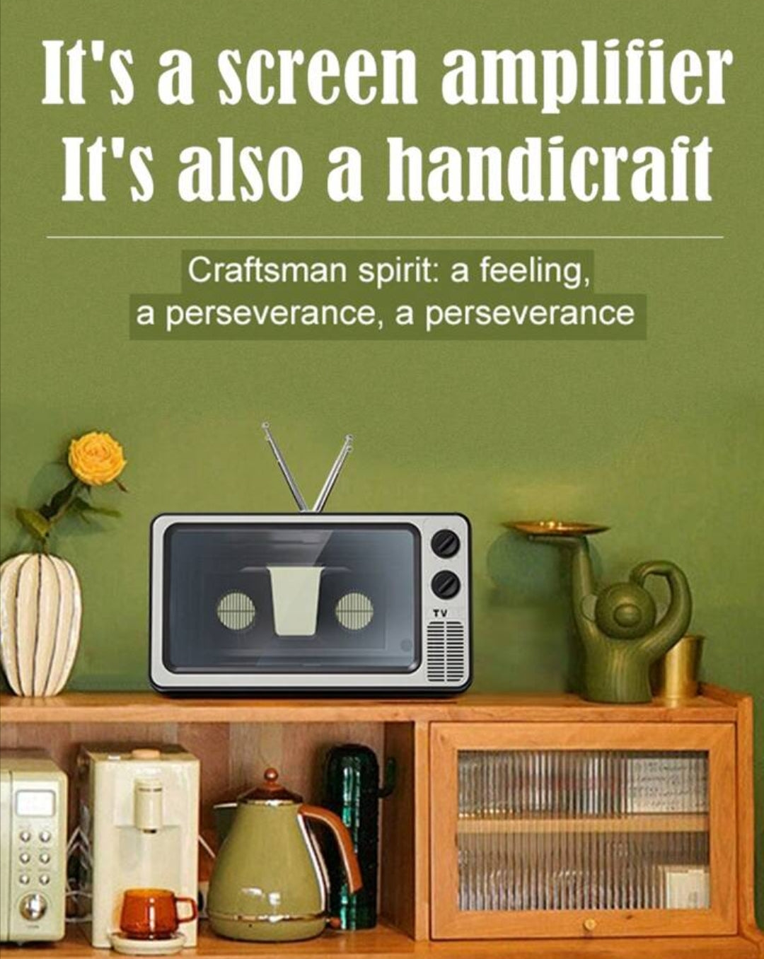 Retro TV Phone Magnifier 12" - Portable Screen Magnifier