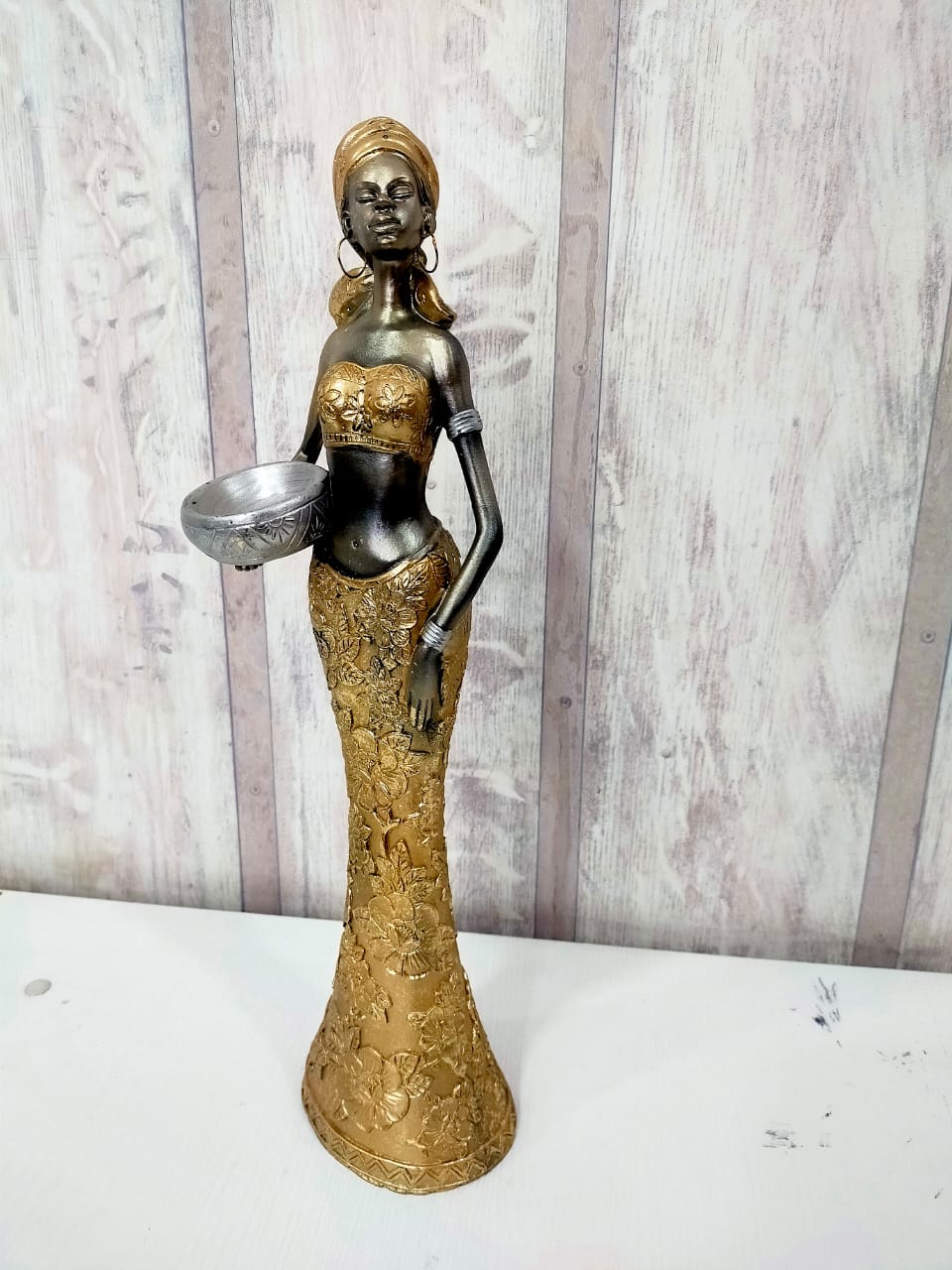 Statue Femme Africaine