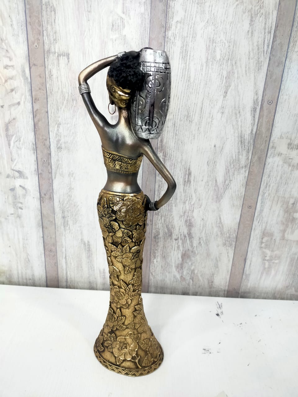 Statue Femme Africaine