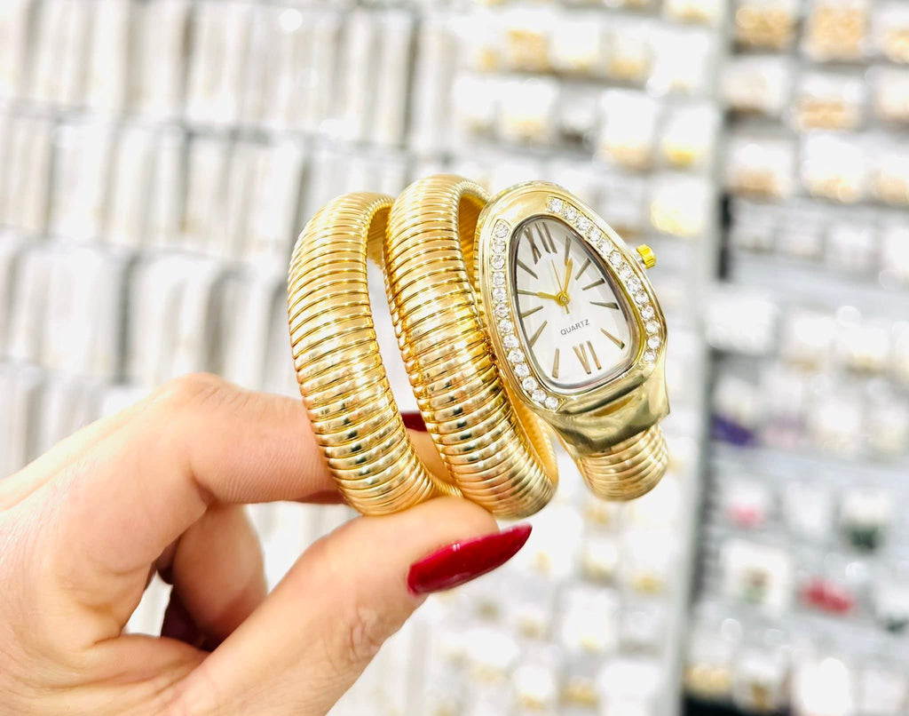 Montre Style Serpentin – Inspiration Élégante au Design Audacieux